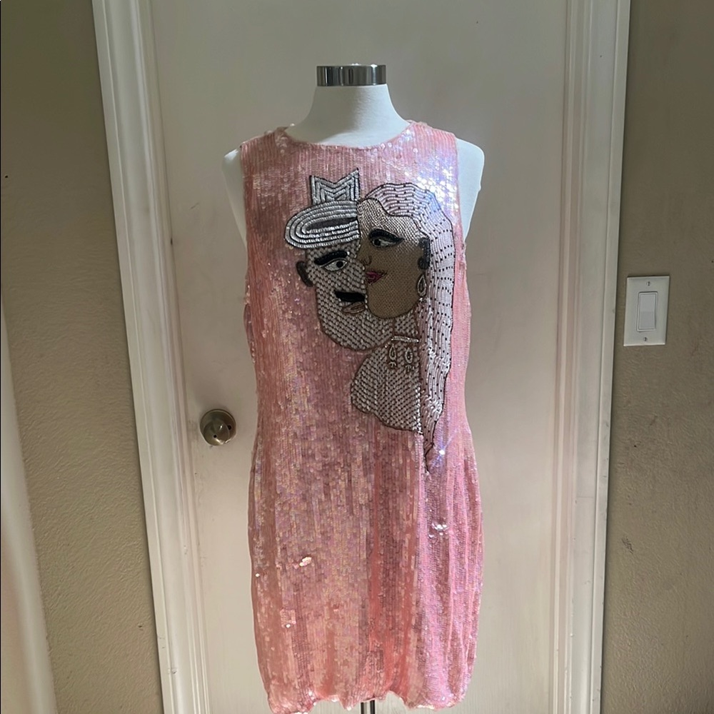 Pink Sequin Cocktial Dress with beaded Detail perfect for Special Occacion - Picture 3 of 16